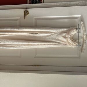 This is a US size 4 La Rochette dress from Oh Polly!